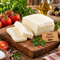 Canakkale Ezine İnek Peyniri